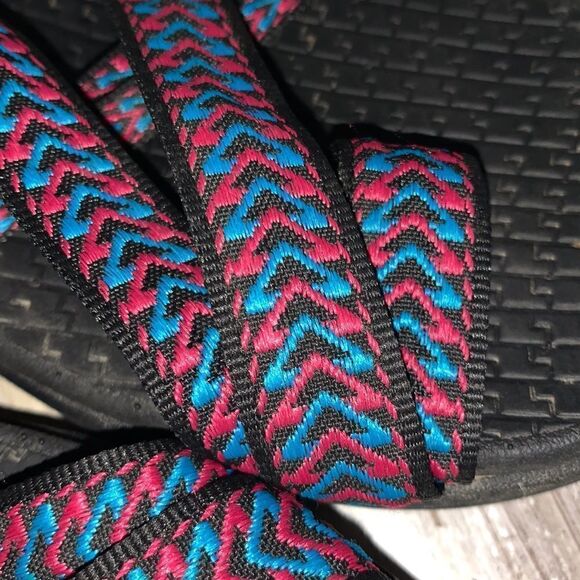 AIRWALK AZTEC STRAPY SANDALS SIZE 7 - Picture 3 of 15